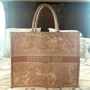 Large Toile de Jouy Book tote